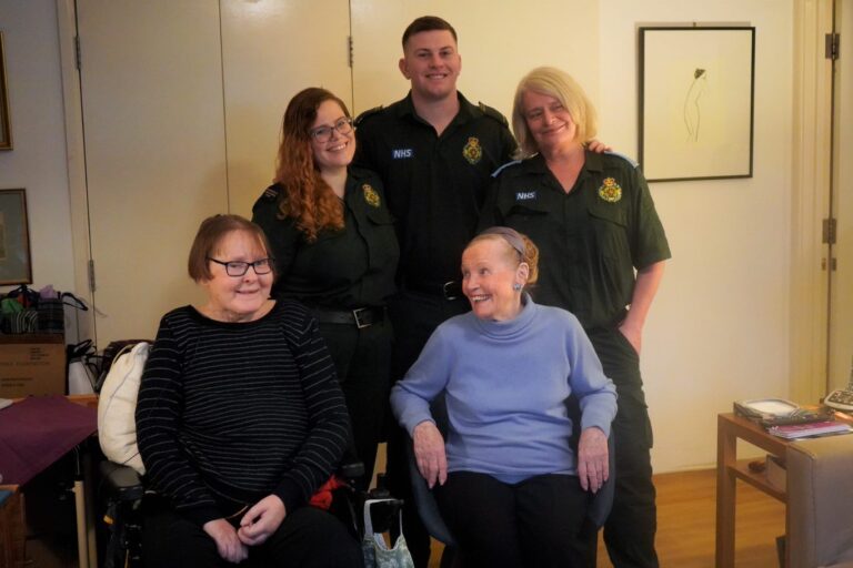 Featured image for Woman whose heart stopped for 28 minutes meets paramedics who saved her life