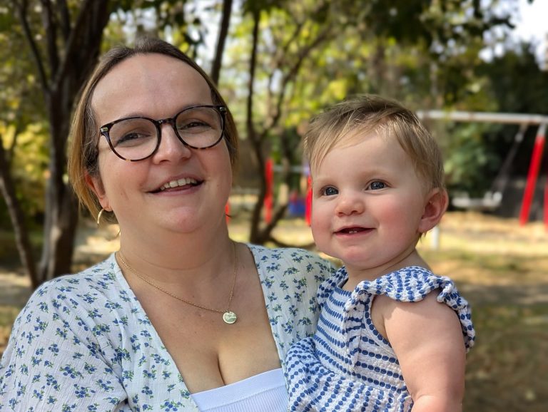 Featured image for Inspirational mother who suffered traumatic birth amongst those running for ambulance crews at London Marathon
