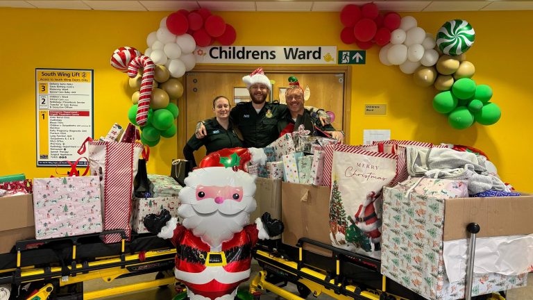 Featured image for Help paramedics put smiles on children’s faces with presents this Christmas