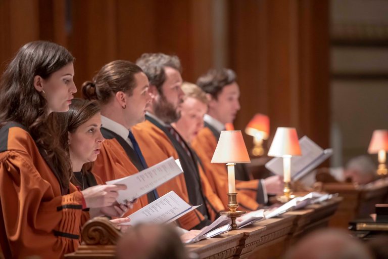 Featured image for Hymns to heartbeats: London Ambulance Charity Christmas carol service to raise money for defibs